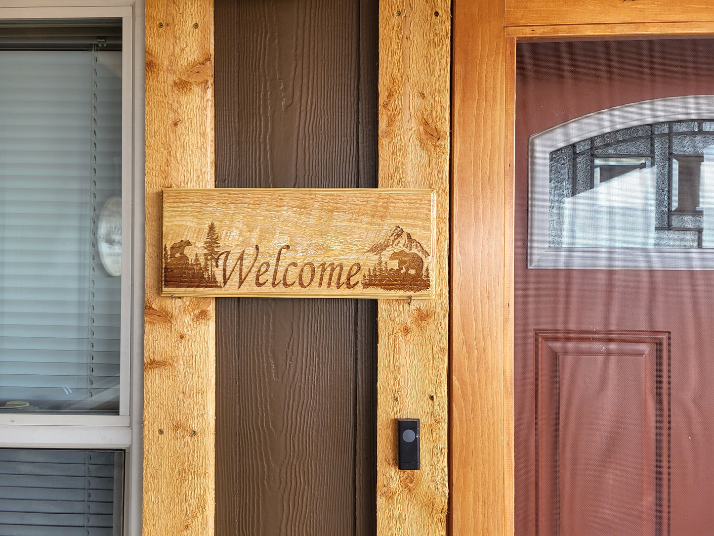 Rustic circle sawn wood hanging sign