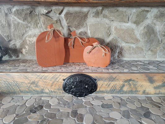 Rustic Wood Pumplin Set